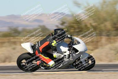 media/Dec-04-2025-Racers Edge (Thu) [[5ebc9f124d]]/3-B Group/5-Session 2 Turn 2 inside Speed Pans/